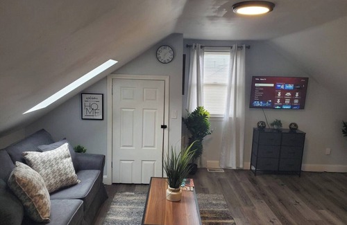 Johnston Apartment | The Studio-Suite at Putnam Pike NEW APT Near PVD