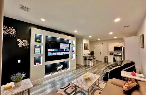 Paterson Apartment | The Stylish Suite - 1BR with Free Parking