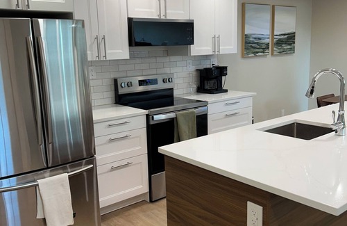 Prince George House | The Suite on Paradise Hill, fully furnished basement suite