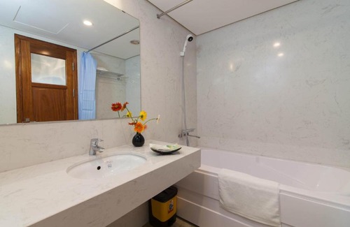 Cong Vi Apartment | The Sun House