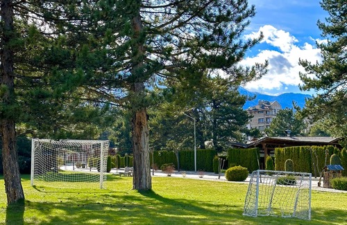 Razlog Apartment | The Sun. In 'Pirin Golf' one of the Most Beautiful Golf Resorts in Europe