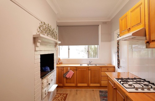 Tenterfield House | The Sunfilled Cottage