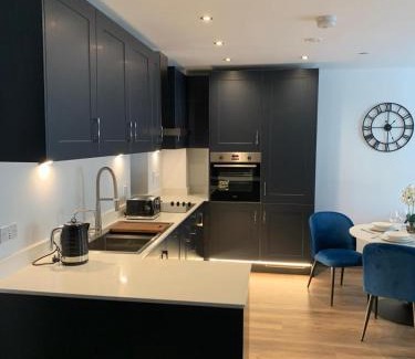 Harlow Apartment | The Sunrise Den