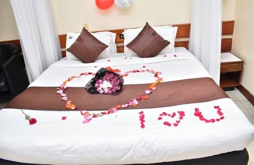 Kisumu Hotel | The Sunset Hotel Kisumu