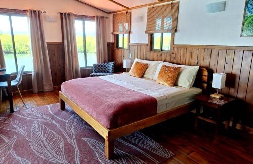 Saigon Bed & Breakfast | The Sunsetter Bed & Breakfast