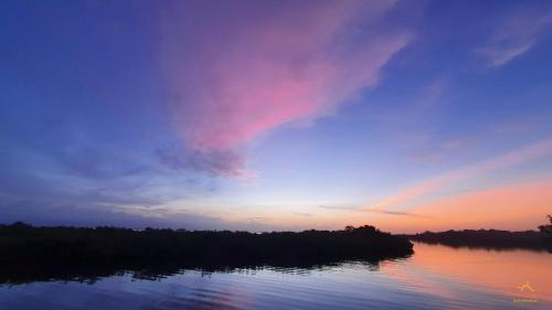 Saigon Bed & Breakfast | The Sunsetter Bed & Breakfast