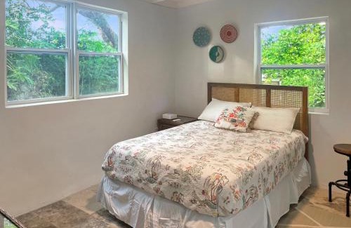Sion Farm House | The Sunshine House