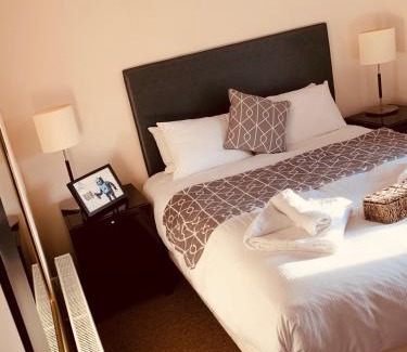 Almondsbury Hotel | The Swan Hotel