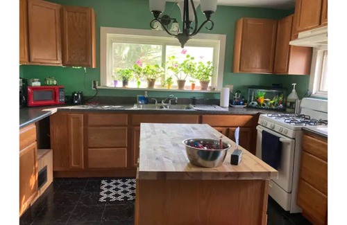 Glens Falls House | The Sweet Home in Glens Falls