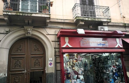 Secondigliano Apartment | THE SWEET STOP AT THE HOME OF LINDA