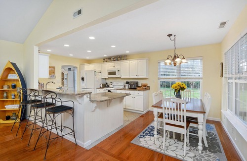 Captain's Cove House | The Sweets Spot - Luxury in Captain's Cove