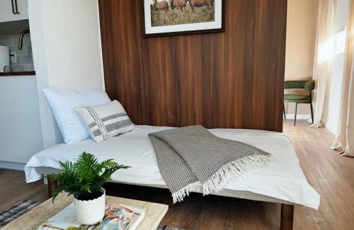 Sylmar House | The Sylmar House