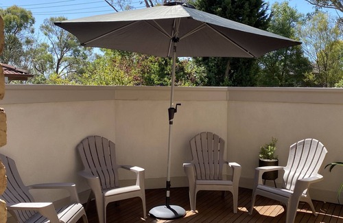 Kilmore House | The Tee House is conveniently located in Kilmore township next to Golf Course.