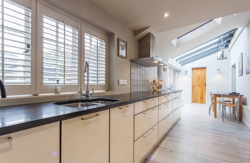Cranborne Cottage | The Thatched Cottage Cranborne near The New Forest