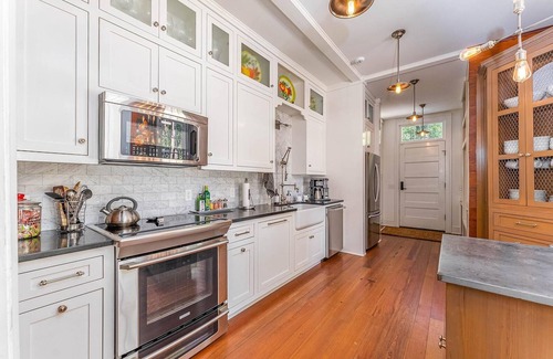 Darien House | The Thicket Cottage - Oyster House, Firepit, Private Dock, and Outdoor Sauna!