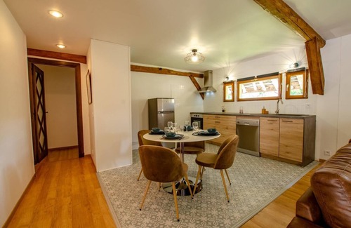 Dosches House | The TM House - The Stables