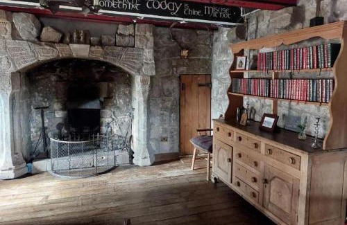 Airth House | The Tower at Plane Castle