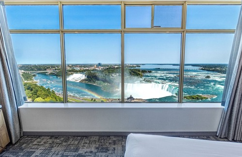 Fallsview Hotel | The Tower Hotel Fallsview