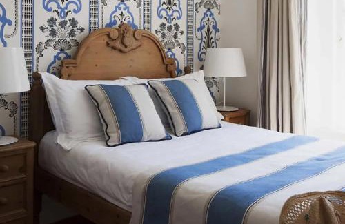 Dunmore East House | The Townhouse Strand