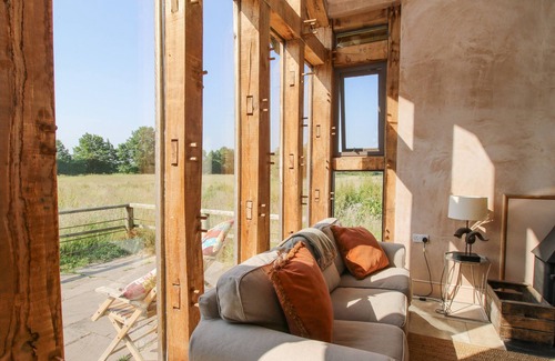 Wollerton Cottage | The Tractor Shed