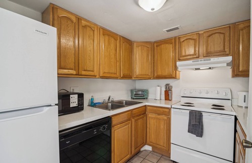 Gainesville Apartment | The Trails M163 I Comfy 2 Bed 2 Bath