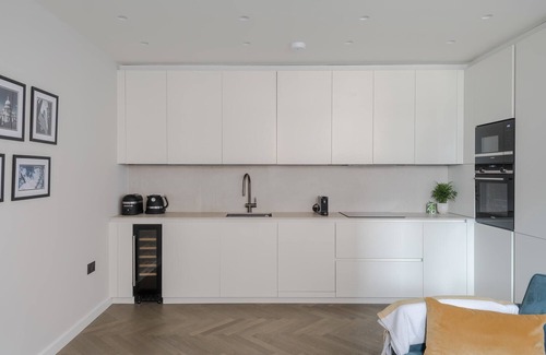 Bryanston and Dorset Square House | The Tranquil Den - Regent's Park - by Frankie Says