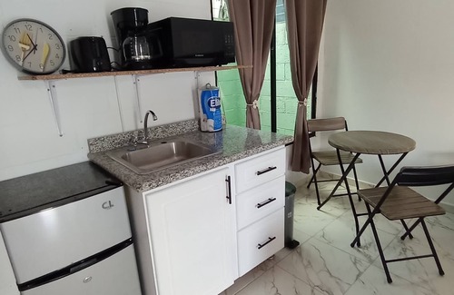 San Salvador Apartment | The Truth - Charming studio with WiFi and AC in delightful San Salvador