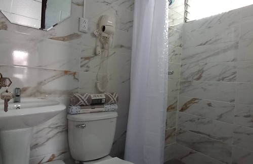 San Salvador Apartment | The Truth - Charming studio with WiFi and AC in delightful San Salvador