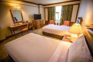 Pak Nakhon Hotel | The Twin Lotus Hotel