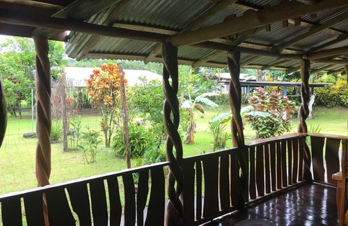 San Rafael de Guatuso House | The twisted wooden house