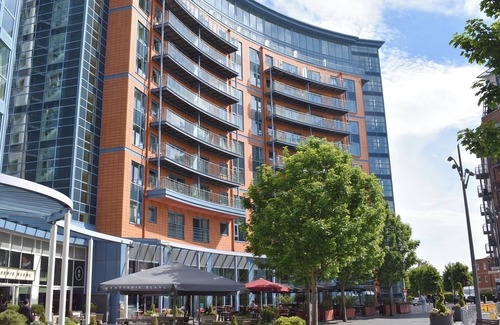 Portsmouth Cottage | The Two Bedroom Balcony View