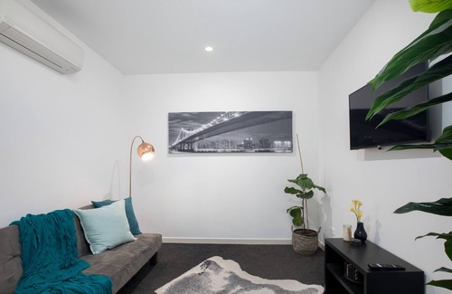 Mackay Harbour Villa | THE ULTIMATE BEACH FRONT ACCOMMODATION