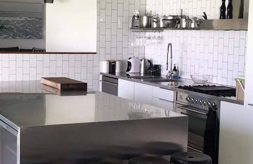 Bogangar House | The Ultimate Beach House - Magnesium pool, close to beach and shops