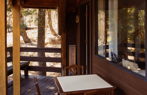 Echo Lake Ski Chalet | the ultimate cabin experience for nature-lovers seeking peace and quiet by Tahoe