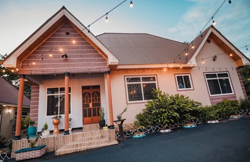 Moshi House | The urban Retreat