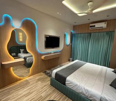 Surat Hotel | the valentine hotel
