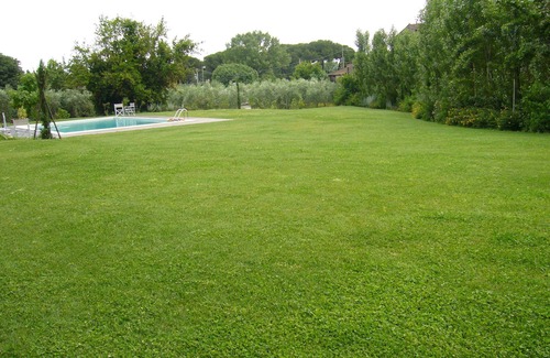 San Giovanni alla Vena House | The Valley Farmhouse: Mansion with private swimming pool immersed in the green