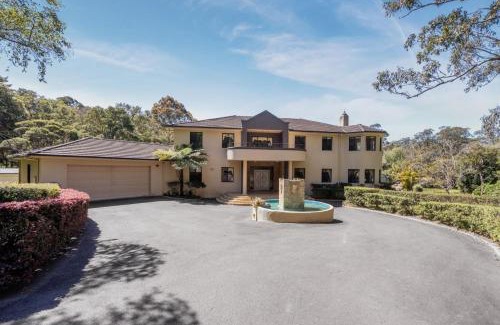 Mardi House | The Valley Way Luxury Estate