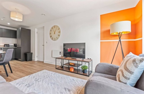 Vauxhall Apartment | The Velmora Apartment | Central | 2Bed | Parking