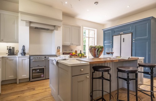 Great Limber Cottage | The Vicarage and Cottage - two beautiful properties in Great Limber, sleeping 16 guests