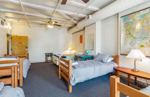Ohio City Apartment | The Victor 2 - Cleveland's Urban Lodge