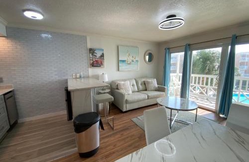 Galveston Apartment | The Victorian Condo/Hotel