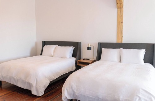 Victoria Hotel | The Victorian Room @ Main Street Lofts