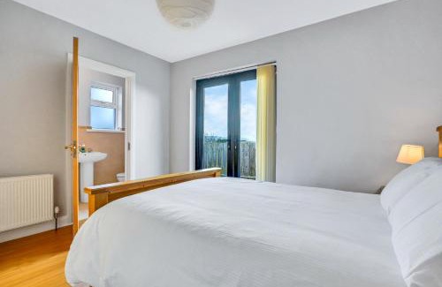 Downings House | The View