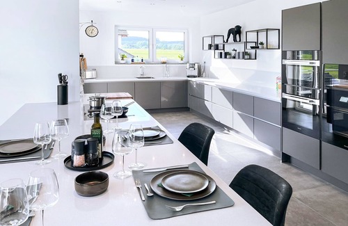 Brucktal Apartment | The View Suite with a view of the valley and only 5 minutes from the Nürburgring.