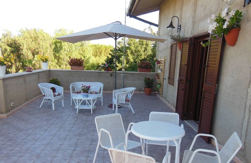 Camastra Villa | THE VILLA IN HILL IN NARO