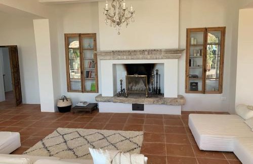 Monteroni d'Arbia Villa | The Villa