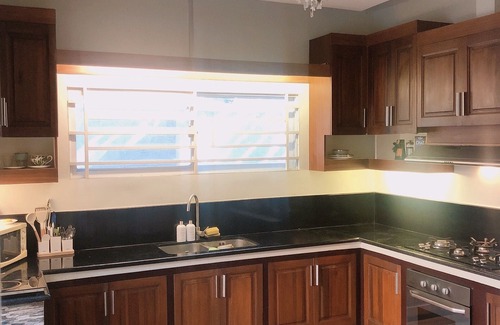 Angeles City Villa | The Villa where you can rent the entire classical villa 700sqm with pool garden.