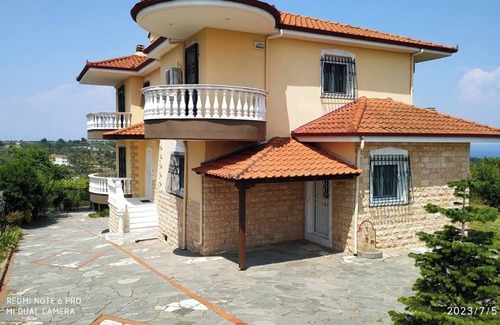 Agia Triada Villa | The Villa with the Aromatic Herbs. n Fragrances you will fall in love with
