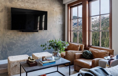 Olympic Valley Condo | The Village at Palisades Tahoe, Bldg 4 - Mountain Modern